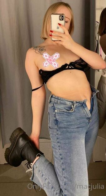 macjulia Nøgen Lækager OnlyFans Foto 11