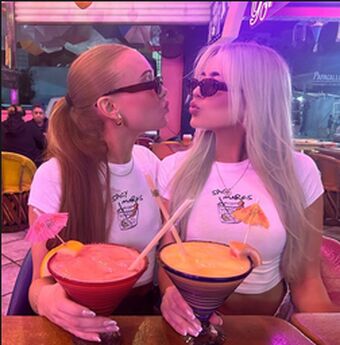 Mackenzie Carson Nøgen Lækager OnlyFans Foto 25