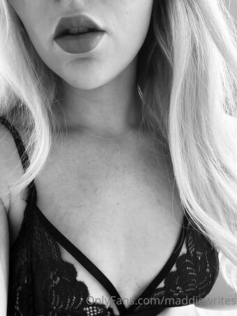 maddiewrites Nøgen Lækager OnlyFans Foto 7