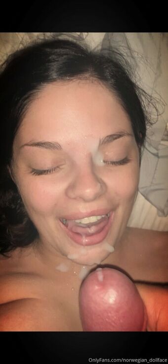 Madii Nøgen Lækager OnlyFans Foto 6
