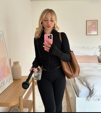 madlinee Nøgen Lækager OnlyFans Foto 10