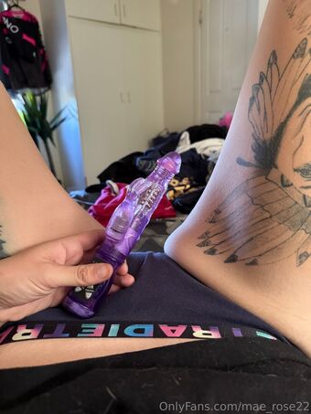 mae_rose22
