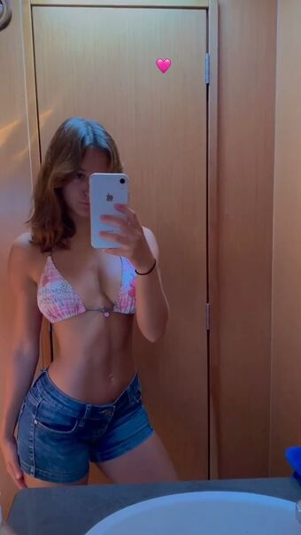 Maelys Nøgen Lækager OnlyFans Foto 16