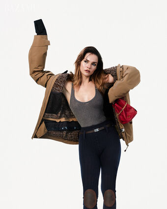 Maia Mitchell Nøgen Lækager OnlyFans Foto 84