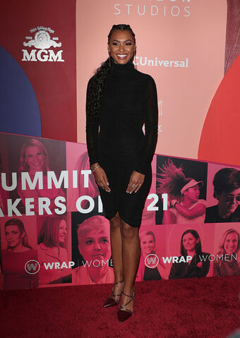 Malika Andrews
