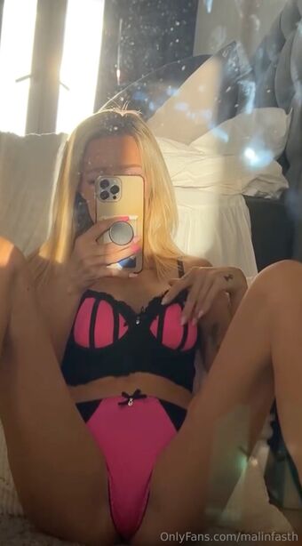 malinfasth Nøgen Lækager OnlyFans Foto 13