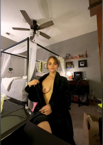 Manda Nøgen Lækager OnlyFans Foto 21