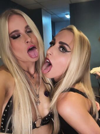 Marisa Rodriguez Singer Nøgen Lækager OnlyFans Foto 12