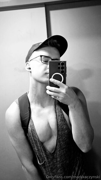 markkaczynski Nøgen Lækager OnlyFans Foto 38