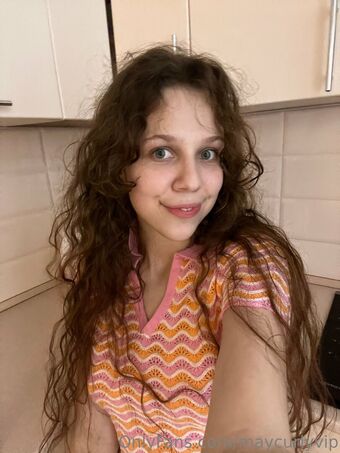 maycurlyvip
