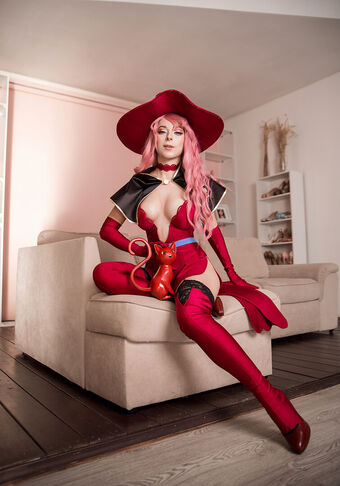 Mayweda Cosplay