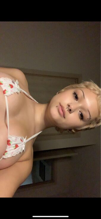Meeyow, Nøgen Lækager OnlyFans Foto 24