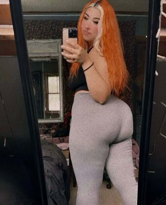 mel.x Nøgen Lækager OnlyFans Foto 3