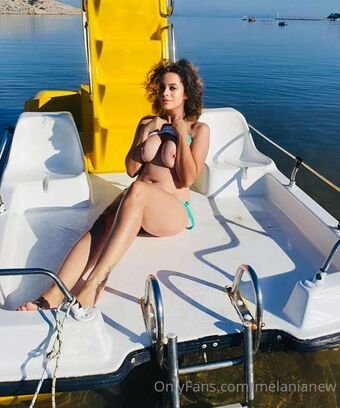 Melania Nøgen Lækager OnlyFans Foto 12