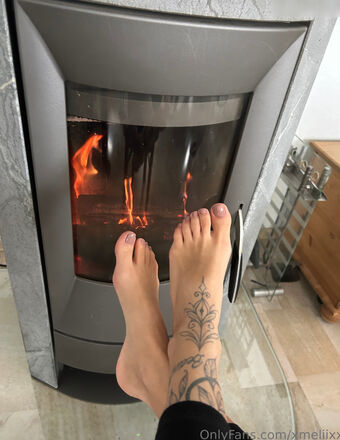 Melanie_Cora