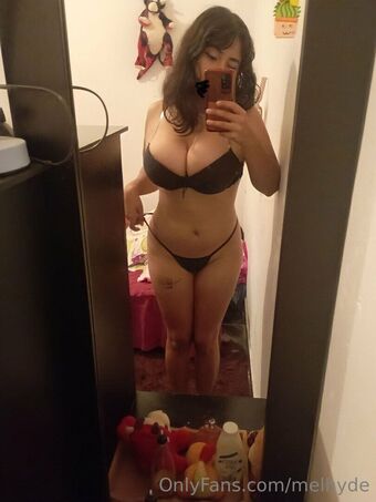 melhyde Nøgen Lækager OnlyFans Foto 20