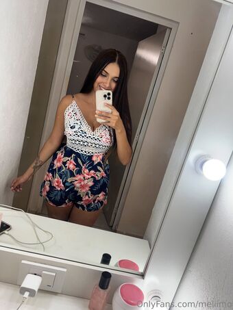 meliimo Nøgen Lækager OnlyFans Foto 3