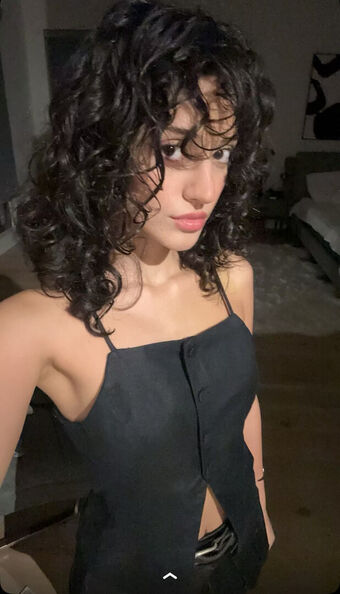 Melody Oz