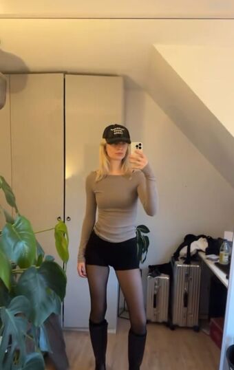 Merleperle Nøgen Lækager OnlyFans Foto 59