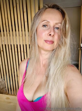 merloww Nøgen Lækager OnlyFans Foto 25