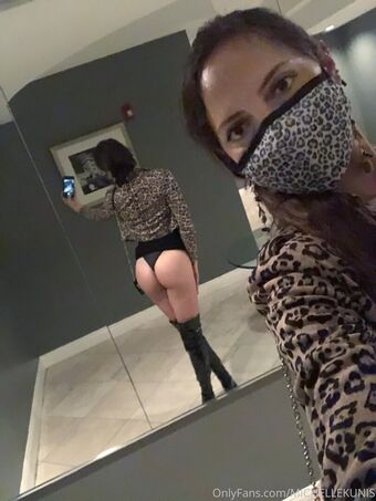 michellekunis Nøgen Lækager OnlyFans Foto 39