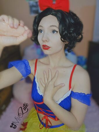 miezute Nøgen Lækager OnlyFans Foto 42