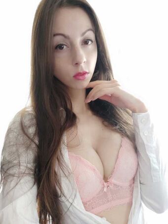 Model Simi Nøgen Lækager OnlyFans Foto 18