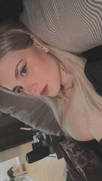 Modestal Nøgen Lækager OnlyFans Foto 9