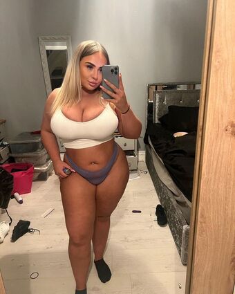 Molly OS Nøgen Lækager OnlyFans Foto 12