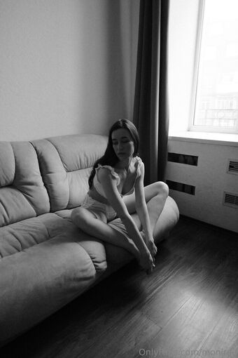 moniree Nøgen Lækager OnlyFans Foto 17