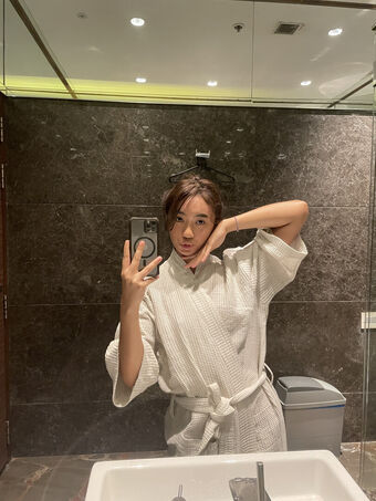 Moon Blitz Asmr Nøgen Lækager OnlyFans Foto 35