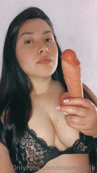 moongentle Nøgen Lækager OnlyFans Foto 10