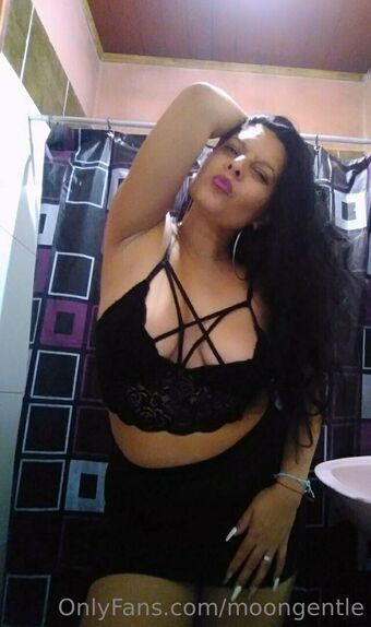 moongentle Nøgen Lækager OnlyFans Foto 13