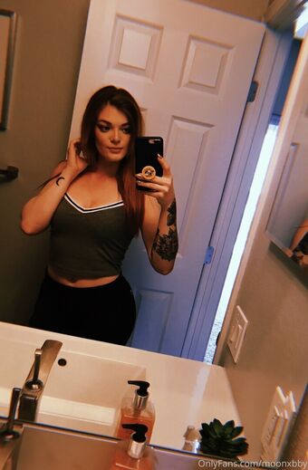moonxbby Nøgen Lækager OnlyFans Foto 12