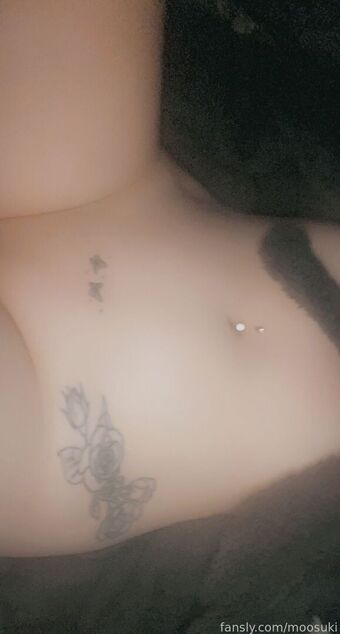 Moosuki Nøgen Lækager OnlyFans Foto 5