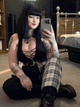 museofthedamned Nøgen Lækager OnlyFans Foto 15