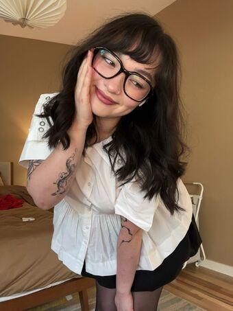Mxmtoon Nøgen Lækager OnlyFans Foto 37