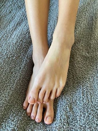 myposedtoes