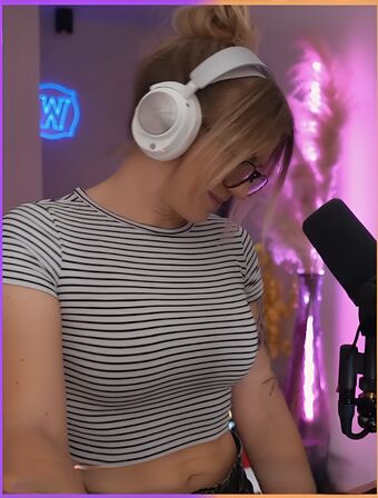 Naguura Nøgen Lækager OnlyFans Foto 20