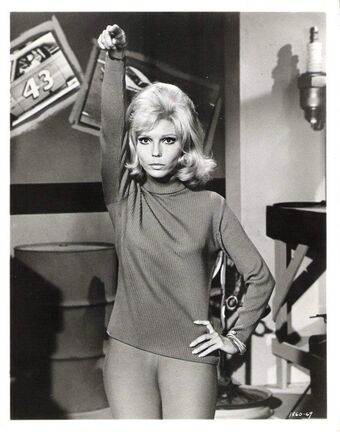 Nancy Sinatra Nøgen Lækager OnlyFans Foto 18