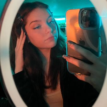 NaomiSkyex