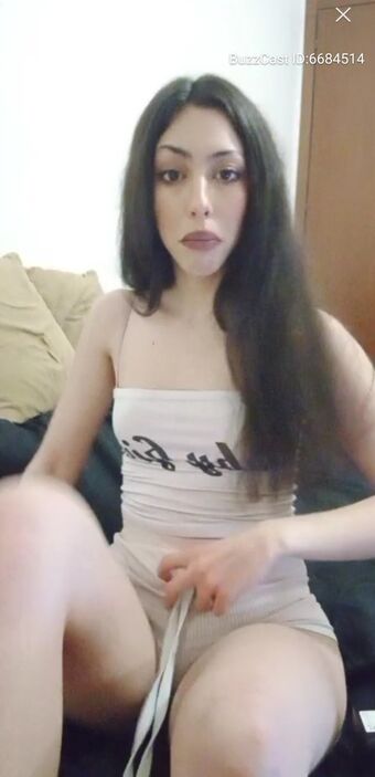 nemesi Nøgen Lækager OnlyFans Foto 3