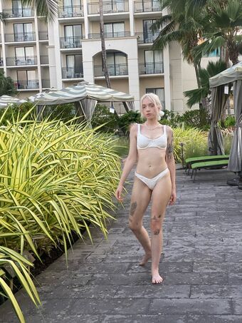 Neoliberal Hell Nøgen Lækager OnlyFans Foto 4