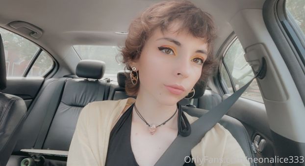 Neonalice333