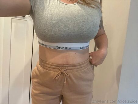 nice.spice Nøgen Lækager OnlyFans Foto 8