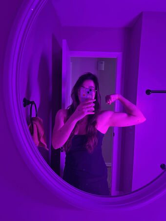 Ninou Nøgen Lækager OnlyFans Foto 6