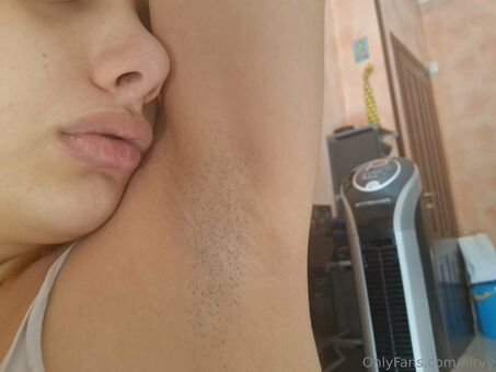 nirvy Nøgen Lækager OnlyFans Foto 23