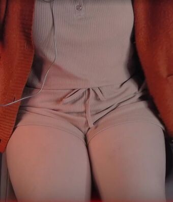 Nixi Asmr Nøgen Lækager OnlyFans Foto 4