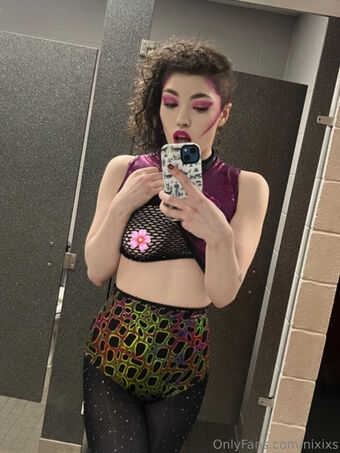 Nixi XS Nøgen Lækager OnlyFans Foto 11