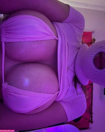 noinavillain Nøgen Lækager OnlyFans Foto 22